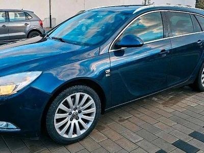Usata Opel Insignia 160 CV (117 kW) 2012 Blu Station wagon