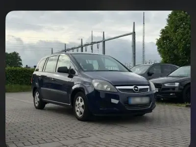 Gebraucht Opel Zafira 116 PS (85 kW) 2010 Blau Van / Kleinbus