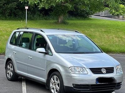 Gebraucht VW Touran Basis 116 PS (85 kW) 2005 Andere farben Van / Kleinbus