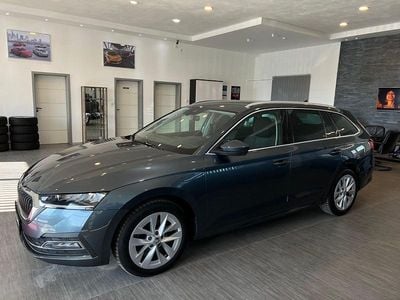 Gebraucht Skoda Octavia 150 PS (110 kW) 2021 Grau Kombi