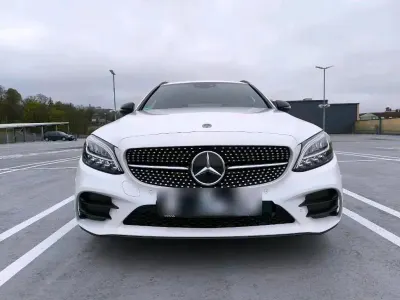 Gebraucht Mercedes C200 AMG line 198 PS (145 kW) 2018 Kombi