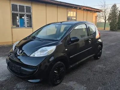 Gebraucht Peugeot 107 Filou 68 PS (50 kW) 2007 Metallicschwarze lackierung/m Kleinwagen
