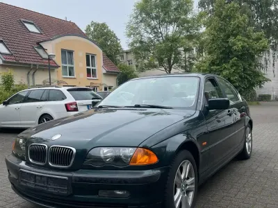 Gebraucht BMW 325 192 PS (141 kW) 2001 Grün Limousine