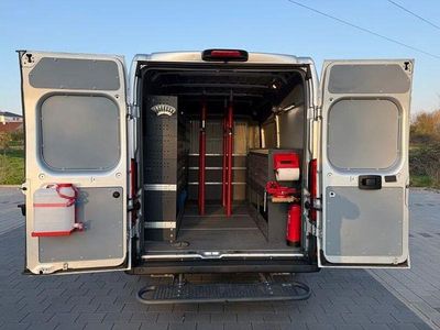 Usata Peugeot Boxer Premium 140 CV (102 kW) 2020 Argento Furgone