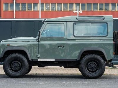Second-hand Land Rover Defender 122 CP (89 kW) 2014 Verde Break