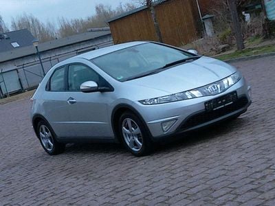 Second-hand Honda Civic Sport 83 CP (61 kW) 2008 Argintiu Berlinǎ