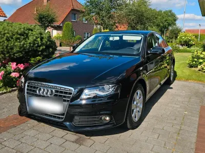 Gebraucht Audi A4 120 PS (88 kW) 2010 Schwarz Limousine