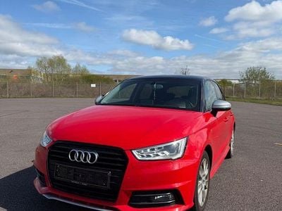 Gebraucht Audi A1 Sportback Basis 125 PS (91 kW) 2018 Rot Kleinwagen