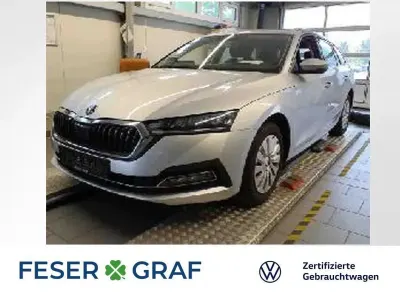 Gebraucht Skoda Octavia Style 150 PS (110 kW) 2023 Brillantsilber metallic Kombi