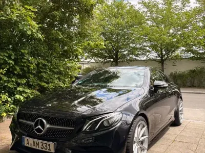 Gebraucht Mercedes E300 AMG line 245 PS (180 kW) 2018 Schwarz Coupé