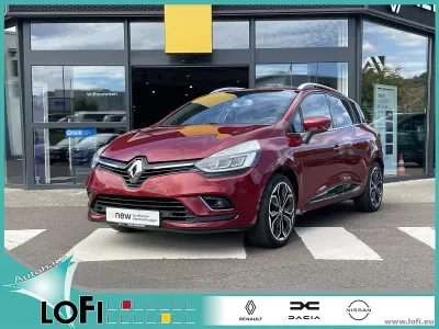 Gebraucht Renault Clio GrandTour Intens 120 PS (88 kW) 2017 Rot Kombi