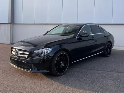 Gebraucht Mercedes C220 194 PS (142 kW) 2019 Schwarz Limousine