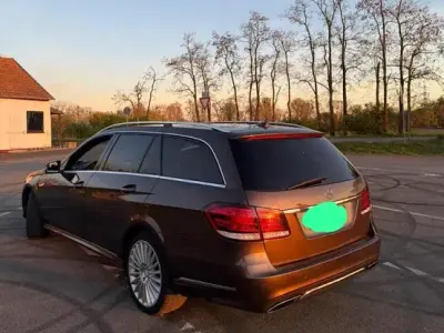 Gebraucht Mercedes E350 258 PS (189 kW) 2015 Gold Kombi