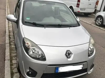Gebraucht Renault Twingo 76 PS (55 kW) 2009 Silber Kleinwagen
