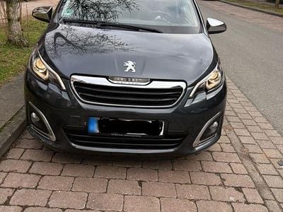 Gebraucht Peugeot 108 Style 72 PS (52 kW) 2018 Silber Kleinwagen