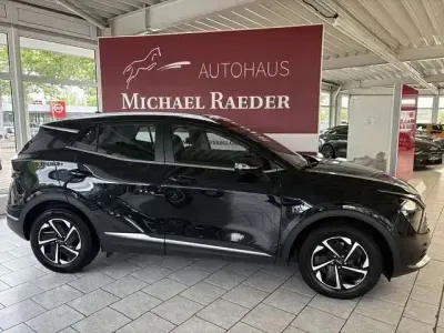 Gebraucht Kia Sportage 150 PS (110 kW) 2023 (1k) zilinaschwarz met. SUV