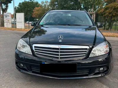 Gebraucht Mercedes C200 Avantgarde 136 PS (100 kW) 2009 Schwarz Kombi