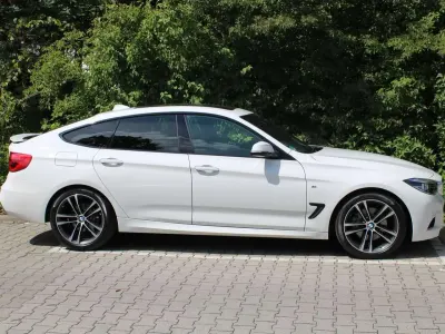 Gebraucht BMW 330 Gran Turismo M Sport 252 PS (185 kW) 2018 Weiß Coupé
