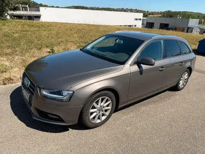 Gebraucht Audi A4 150 PS (110 kW) 2014 Braun Kombi