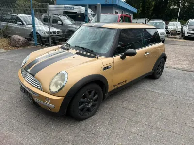Gebraucht Mini ONE 90 PS (66 kW) 2003 Gelb Kleinwagen