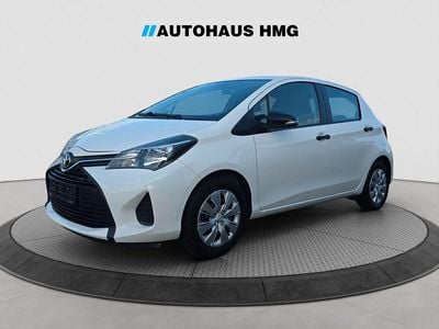 Gebraucht Toyota Yaris Cool 69 PS (50 kW) 2015 Weiß Kleinwagen