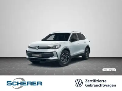 Gebraucht VW Tiguan Goal 150 PS (110 kW) 2025 Oyster silver metallic (metallic) SUV