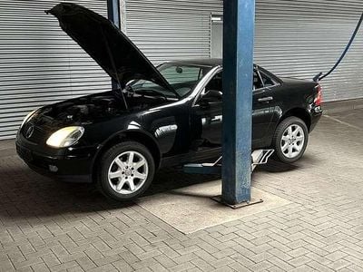 Gebraucht 1999 Mercedes SLK200 Cabrio | 1.500 €