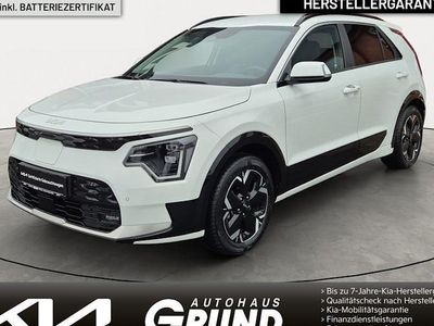 Weiß Gebraucht 2023 Kia Niro Inspiration SUV | 26.490 € (Fairer Preis)