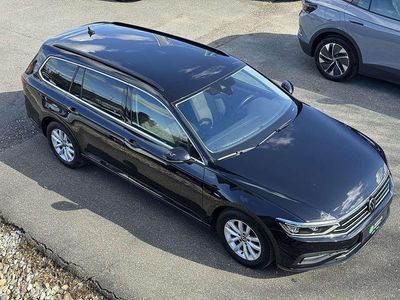 Gebraucht VW Passat 150 PS (110 kW) 2023 Schwarz Kombi