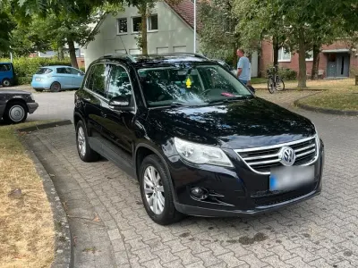 Gebraucht VW Tiguan 140 PS (102 kW) 2009 Schwarz SUV
