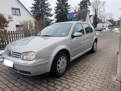 Silber Gebraucht 2002 VW Golf Limousine | 1.950 € (Guter Preis)