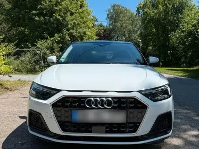 Gebraucht Audi A1 Sportback Comfort 119 PS (87 kW) 2026 Weiß Kleinwagen