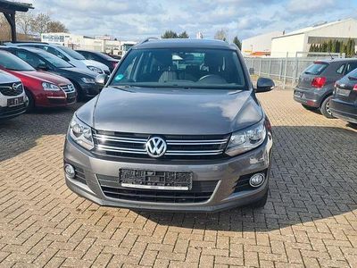 Gebraucht VW Tiguan LOUNGE 150 PS (110 kW) 2015 Pepper grey metallic SUV