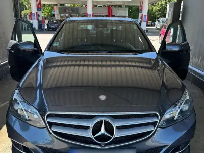 Gebraucht Mercedes E200 136 PS (100 kW) 2014 Grau Limousine