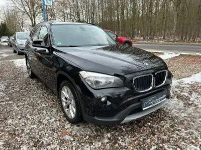 Gebraucht BMW X1 Sport Line 143 PS (105 kW) 2014 Schwarz SUV