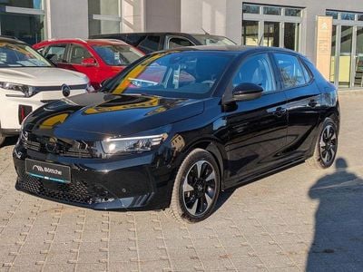 Gebraucht Opel Corsa-e 114 kW (156 PS) 2024 Lackierung schwarz perla nera/typ metalliclackierung Kleinwagen