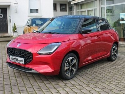 Gebraucht Suzuki Swift Comfort+ 82 PS (60 kW) 2024 Rot Kleinwagen