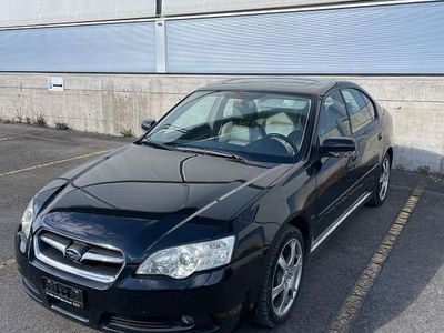 Usado Subaru Legacy 245 HP (180 kW) 2006 Preto Sedan