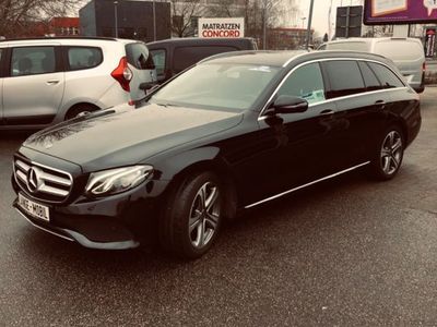 Gebraucht Mercedes E220 194 PS (142 kW) 2017 Schwarz Limousine