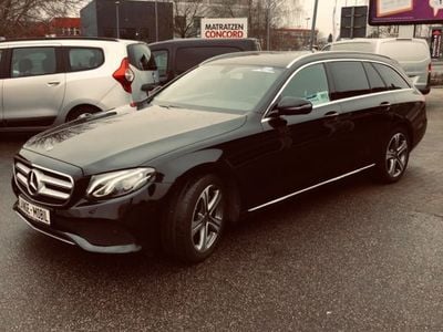 Gebraucht Mercedes E220 194 PS (142 kW) 2017 Schwarz Limousine