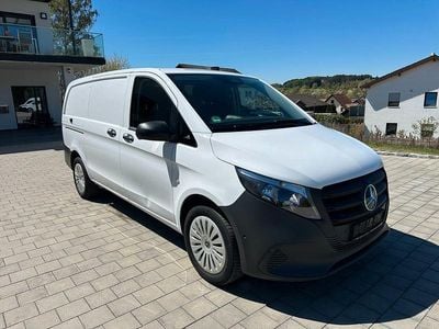 Second-hand Mercedes Vito 163 CP (119 kW) 2025 Alb Van