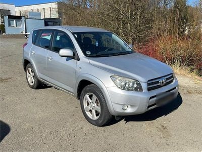 Usata Toyota RAV4 177 CV (130 kW) 2009 Argento SUV