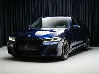 Gebraucht BMW 530 M Sport 286 PS (210 kW) 2023 Tansanitblau ii metallic Limousine
