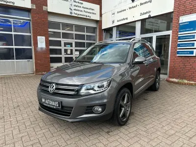 Gebraucht VW Tiguan Life 140 PS (102 kW) 2013 Grau SUV