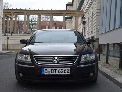 VW Phaeton
