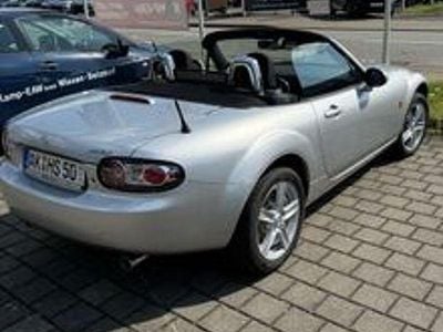 Second-hand Mazda MX5 Energy 126 CP (92 kW) 2006 Argintiu Cabrio