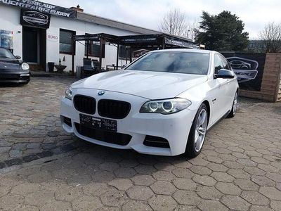 Gebraucht BMW M550 Comfort Edition 381 PS (280 kW) 2015 Weiß Limousine
