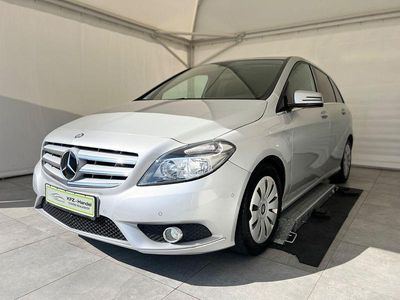 Mercedes B200