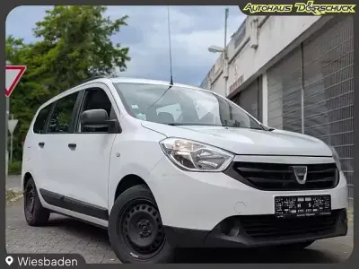 Gebraucht Dacia Lodgy 116 PS (85 kW) 2013 Weiß Van / Kleinbus