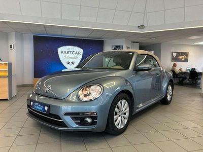 Gebraucht VW Beetle Cabriolet Design 150 PS (110 kW) 2018 Blau Cabrio